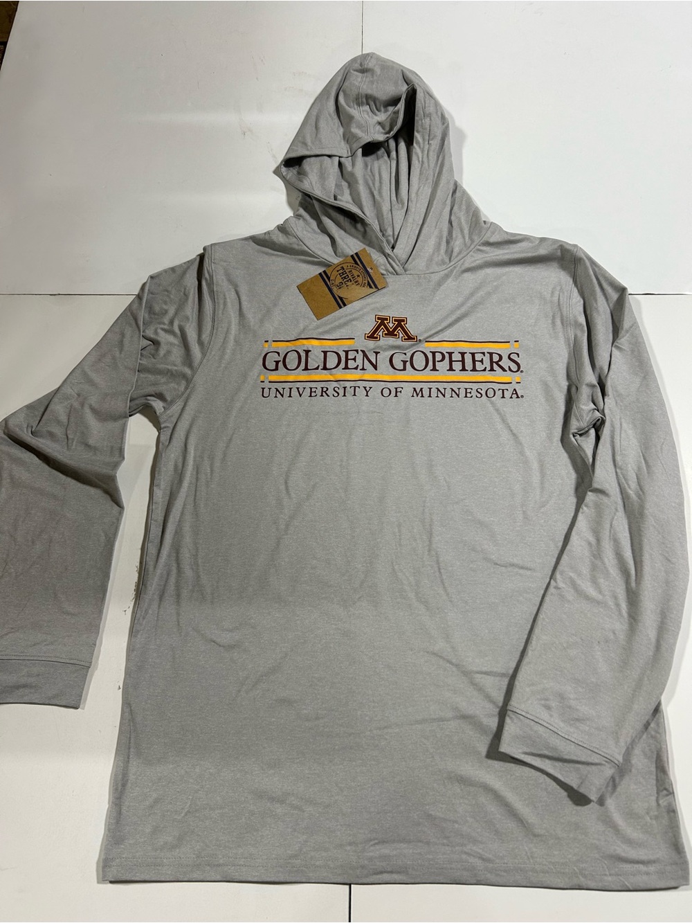 New! University of Minnesota Golden Gophers Long Sleeve Hooded Lightweight Shirt